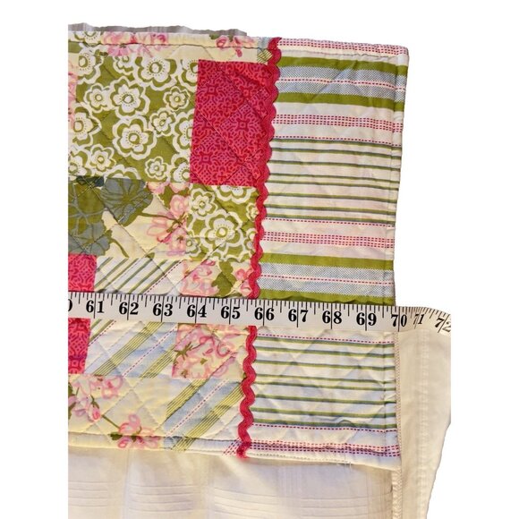 Vintage COUNTRY LIVING Quilted Table Runner 100% Cotton Pink Green Geraniums - Picture 7 of 10